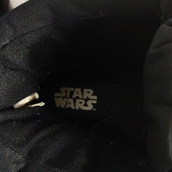 Star Wars Darth Vader Boy's Slippers - Picture 5 of 8